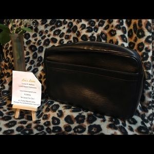 Louis Vuitton Epi Black Trocadero 23